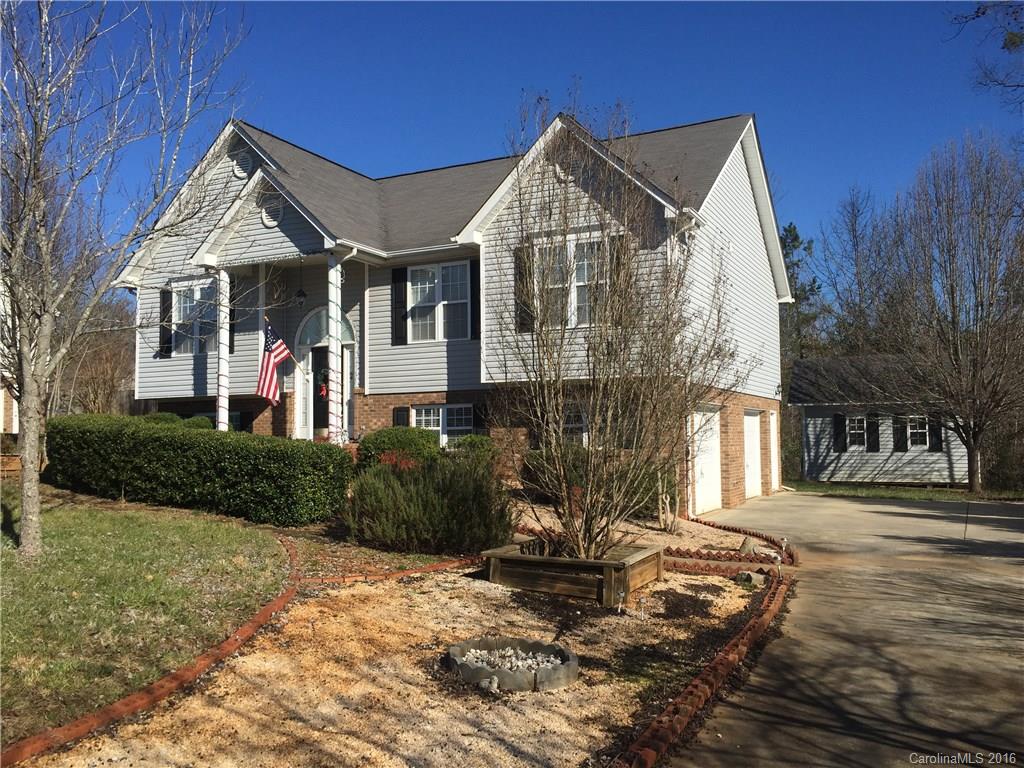 204 Autumn Woods Boulevard Mount Holly NC 28120