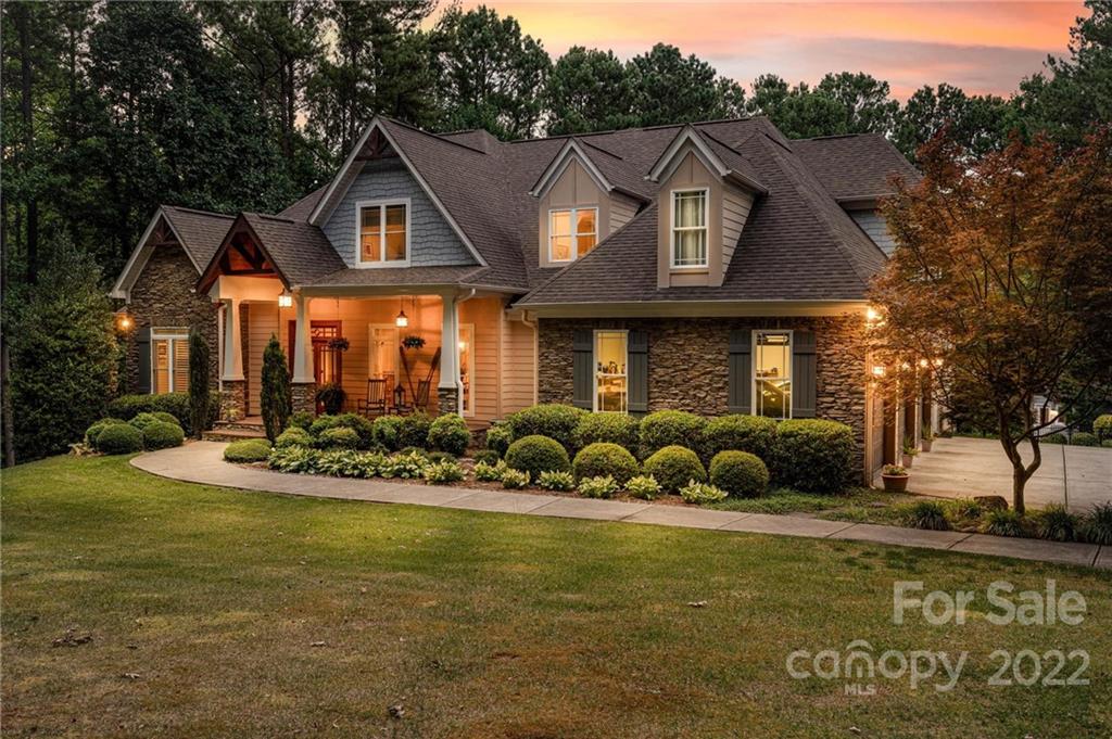 6877 Kingfisher Court Denver NC 28037