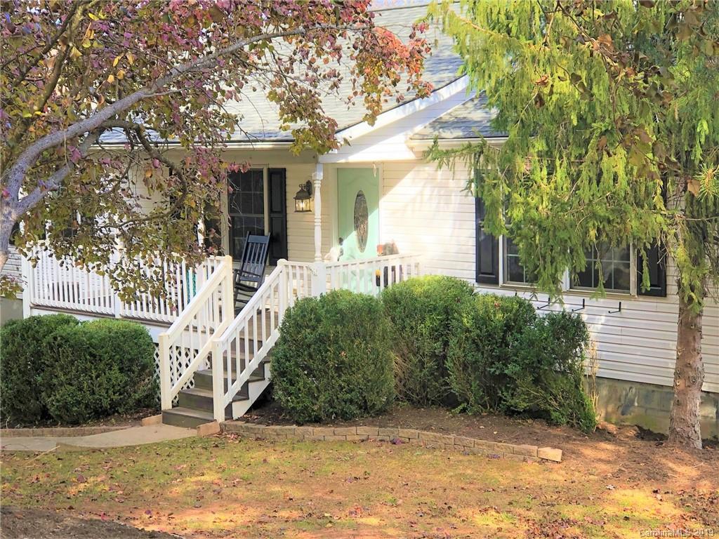 15 Lawson Lane Asheville NC 28806