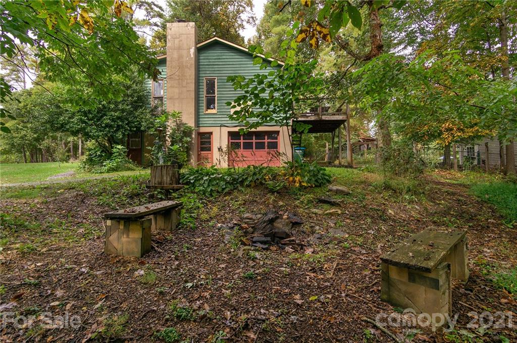 19 Whipporwill Drive Weaverville NC 28787