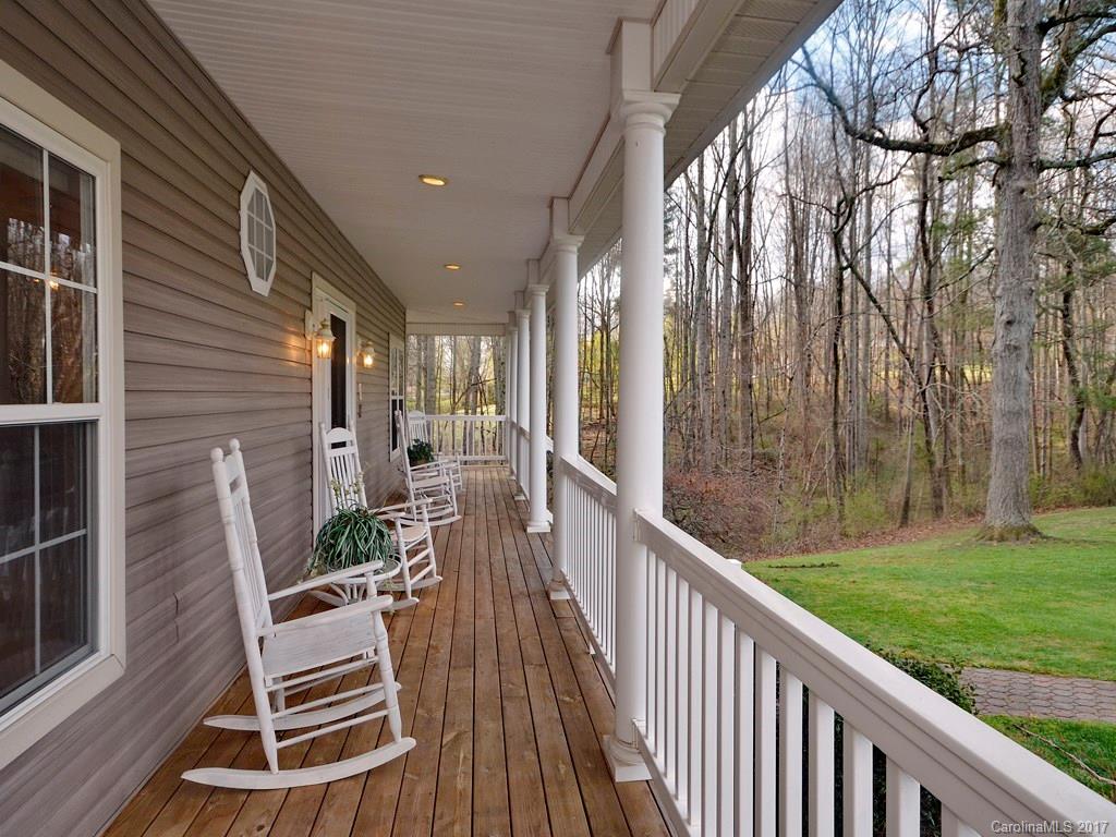 18 W Oakview Road Asheville NC 28806