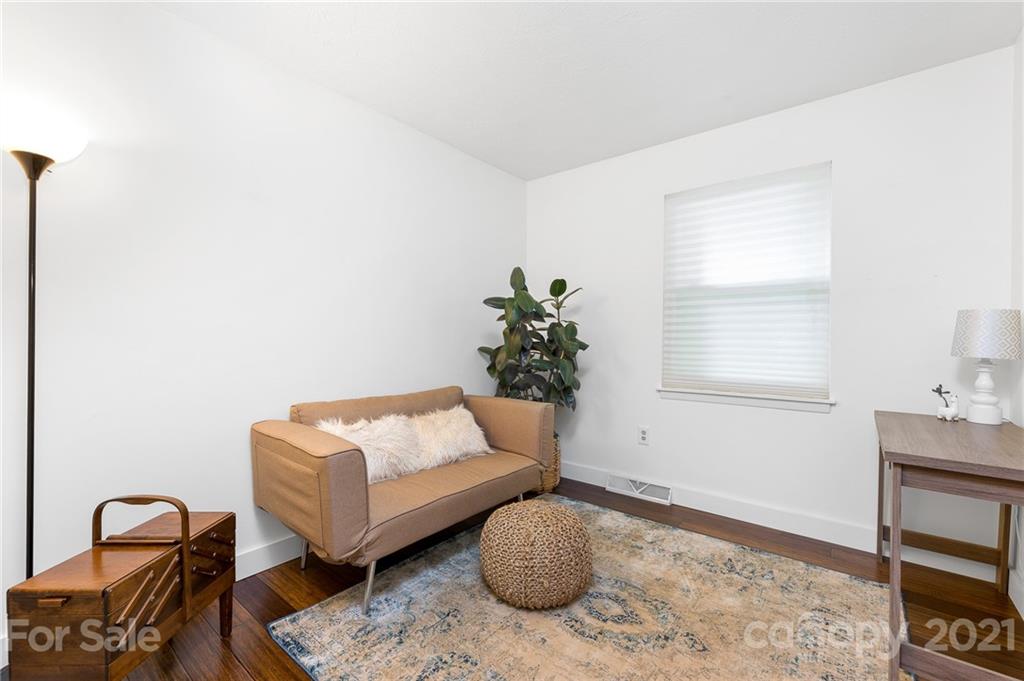 10 Eastridge Court Fairview NC 28730