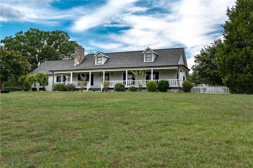 6012 Mountain Grove Road Hickory NC 28602