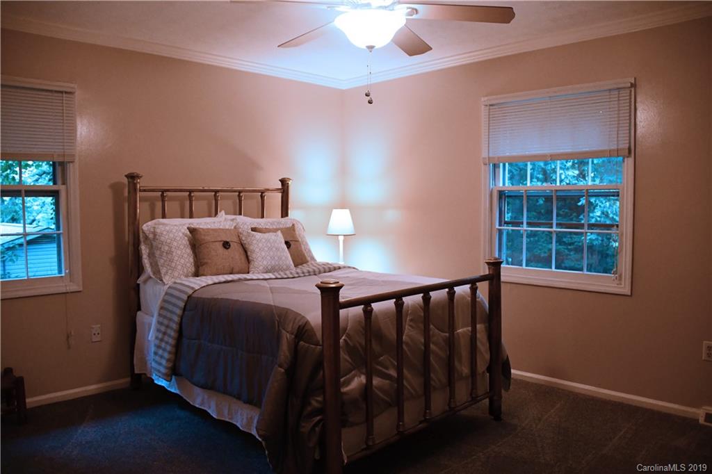 28 Laurel Park Drive Arden NC 28704