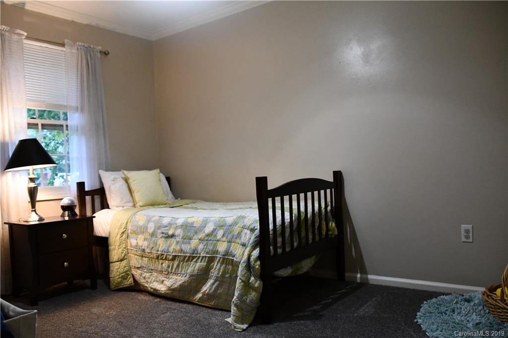 28 Laurel Park Drive Arden NC 28704