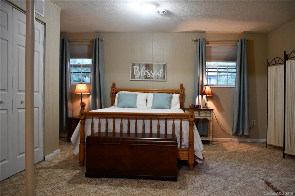 28 Laurel Park Drive Arden NC 28704