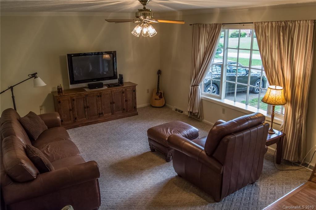 28 Laurel Park Drive Arden NC 28704