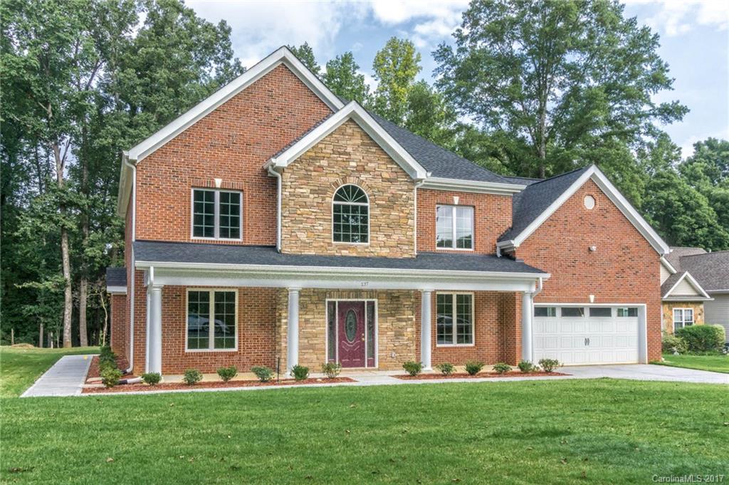 137 Breezewood Drive Charlotte NC 28262