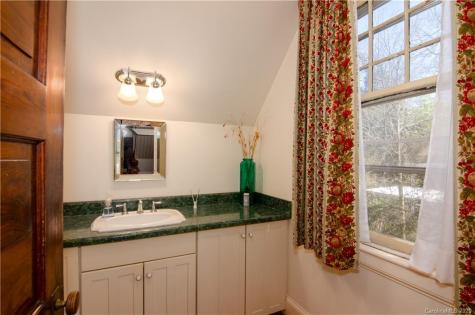 138 E Chestnut Street Asheville NC 28801