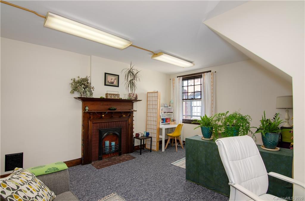 138 E Chestnut Street Asheville NC 28801