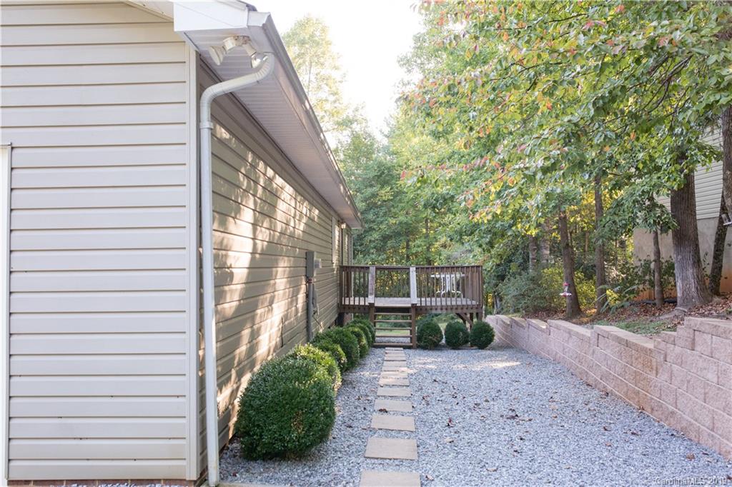 55 Hickory Hill Drive Marion NC 28752