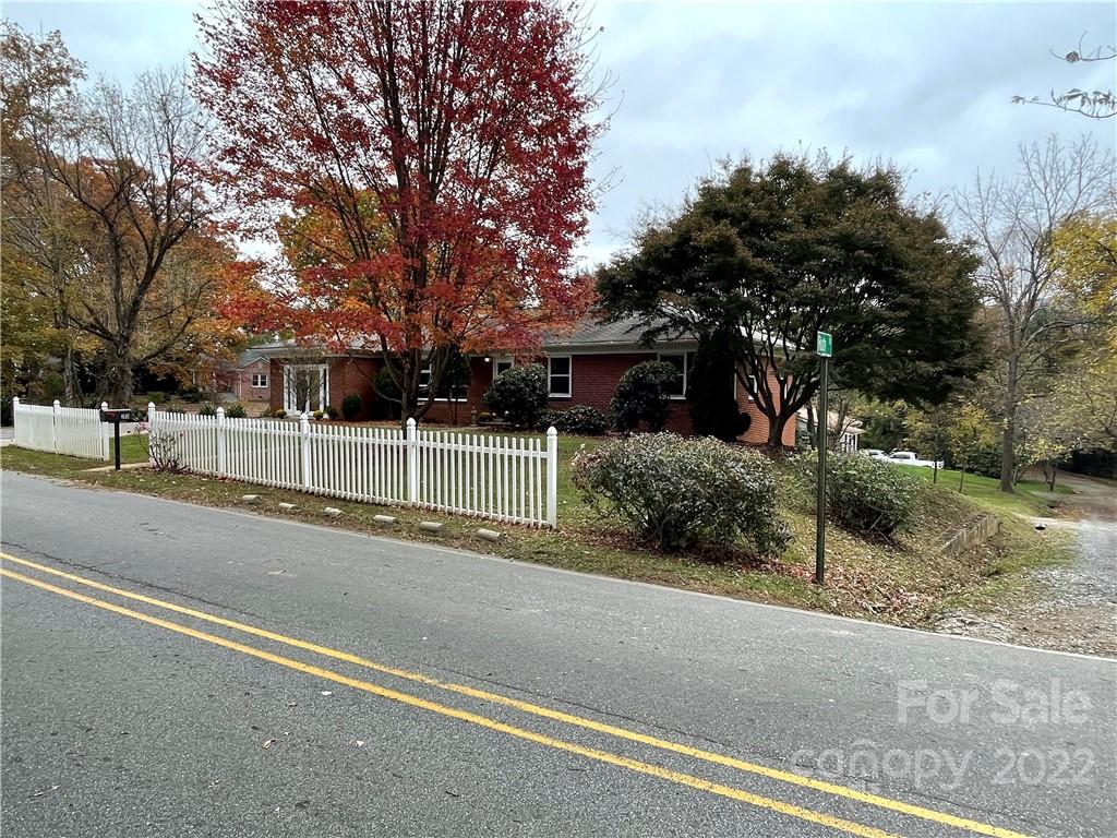 206 Onteora Boulevard Asheville NC 28803