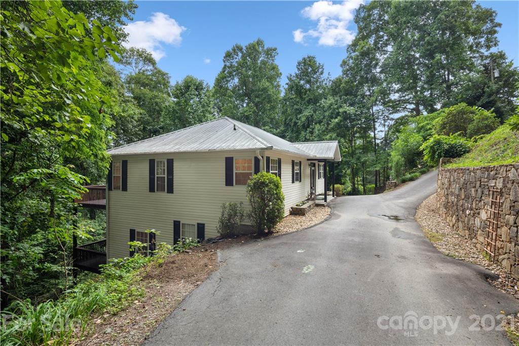 57 Mount Royal Drive Arden NC 28704
