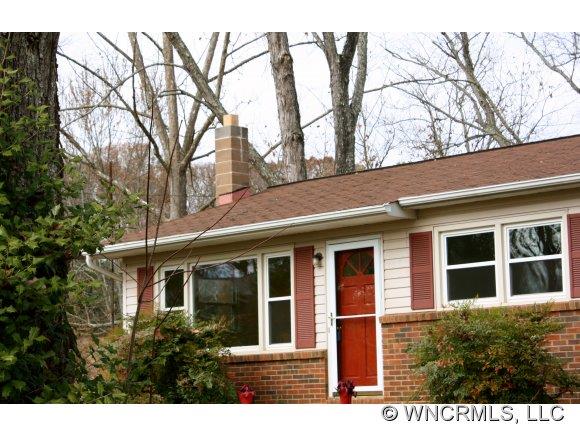 30 Ashe Road Candler NC 28715