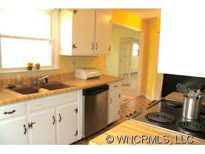 30 Ashe Road Candler NC 28715