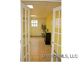 30 Ashe Road Candler NC 28715