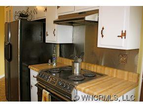 30 Ashe Road Candler NC 28715