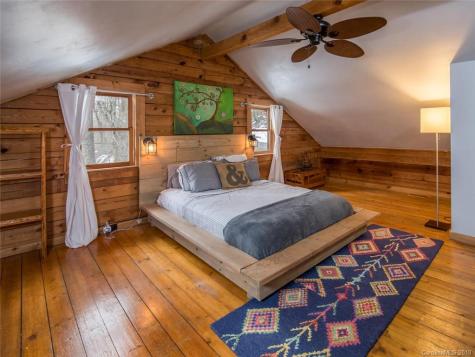 54 Sandy Lane Mars Hill NC 28754