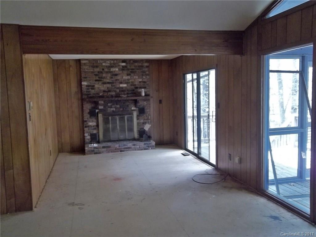 511 Dvdisdi Court Brevard NC 28712