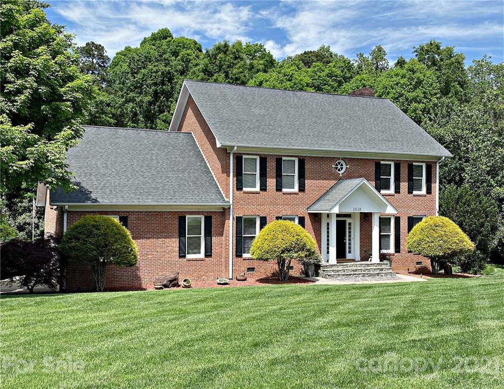 1618 5th Street Drive NW Hickory NC 28601