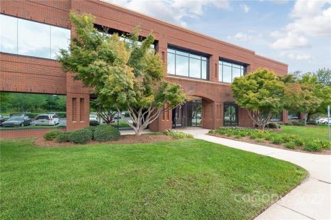 1200 Ridgefield Boulevard Asheville NC 28806