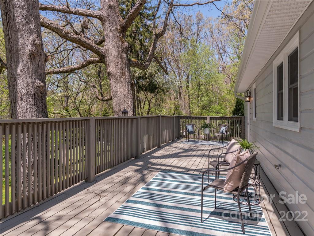384 Thomas Park Drive Waynesville NC 28786
