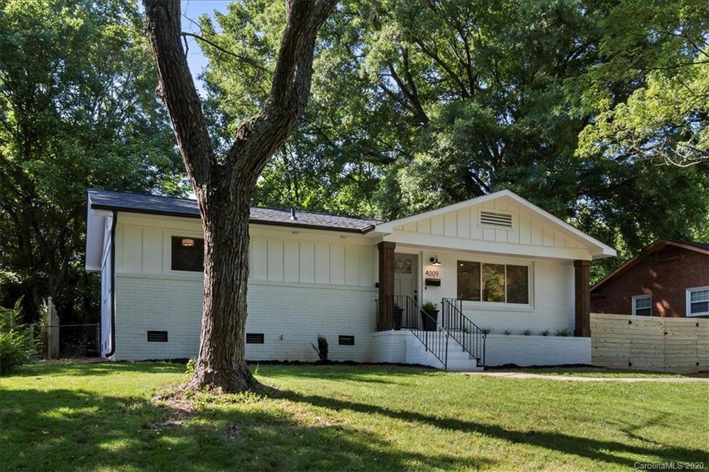 4009 Crestridge Drive Charlotte NC 28217