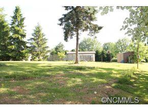 187 Moody Avenue Candler NC 28715