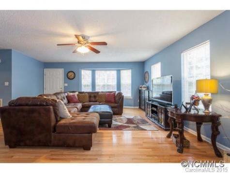 19 Woodland Drive Fairview NC 28730