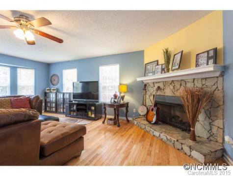 19 Woodland Drive Fairview NC 28730
