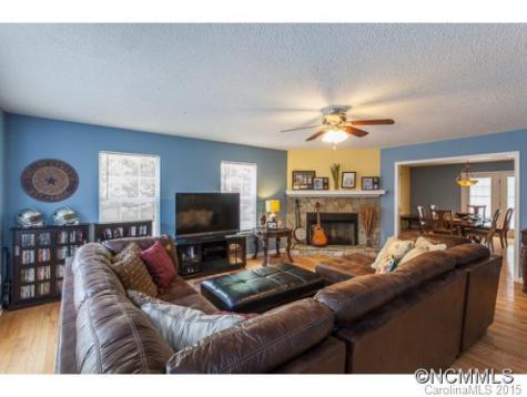 19 Woodland Drive Fairview NC 28730