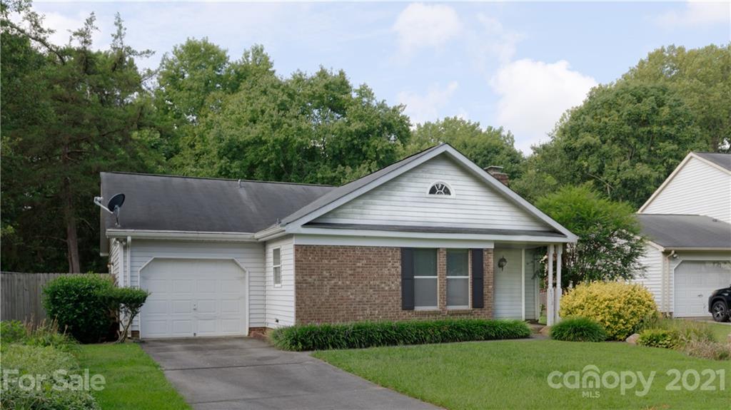 4712 Harri Ann Drive Charlotte NC 28227