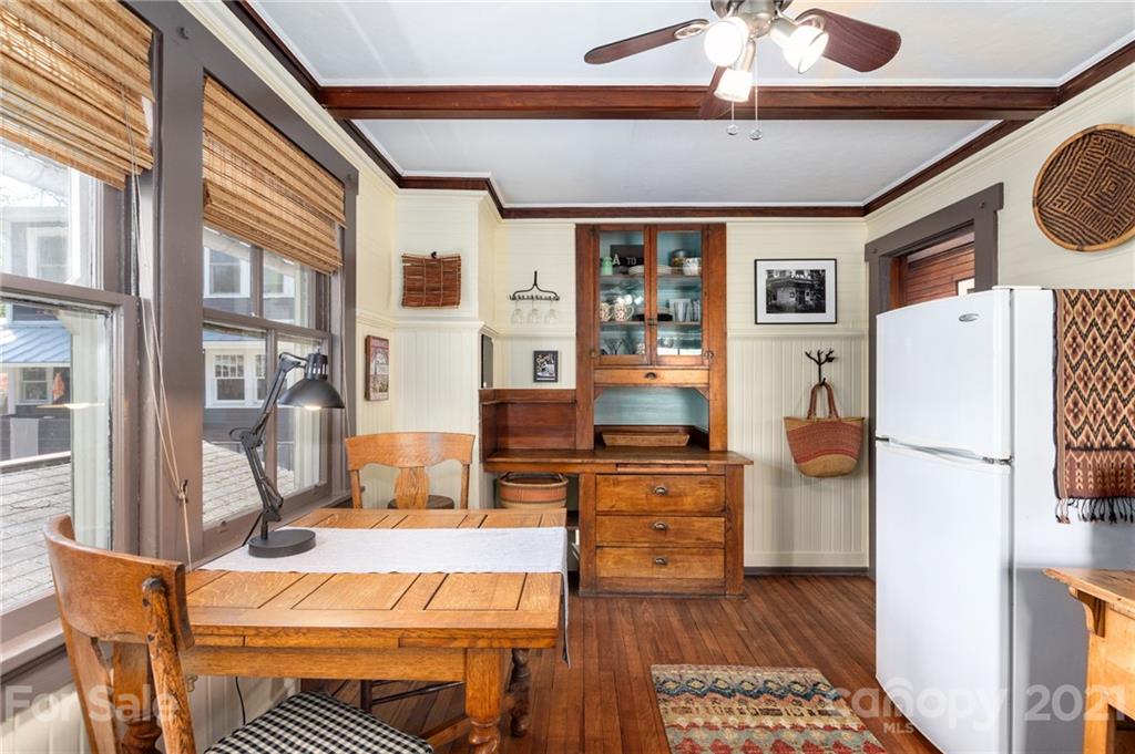 25 Norwood Avenue Asheville NC 28804