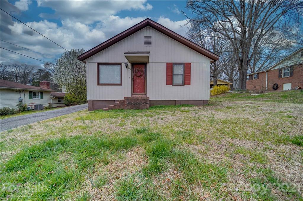 193 Mckinnon Avenue NE Concord NC 28025