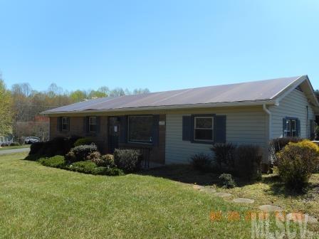 1179 Peggy Street Hickory NC 28601