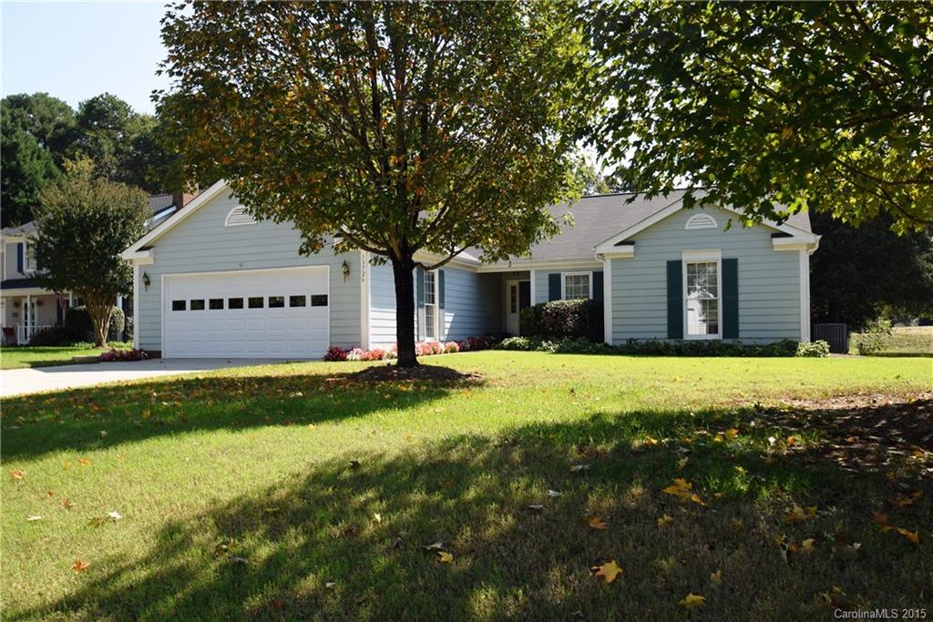 13726 Strathaven Drive Matthews NC 28105