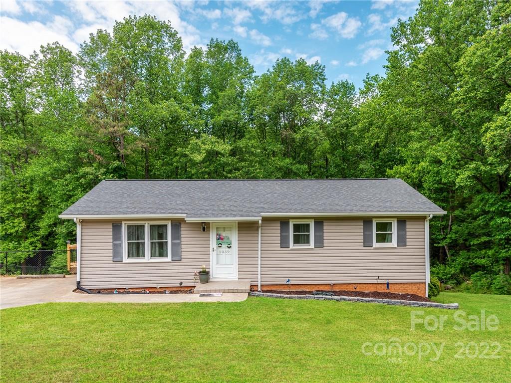 5039 W Piedmont Circle Conover NC 28613
