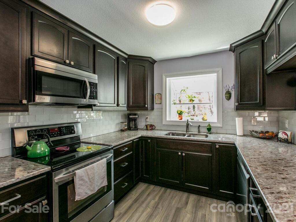 126 Locust Court Arden NC 28704