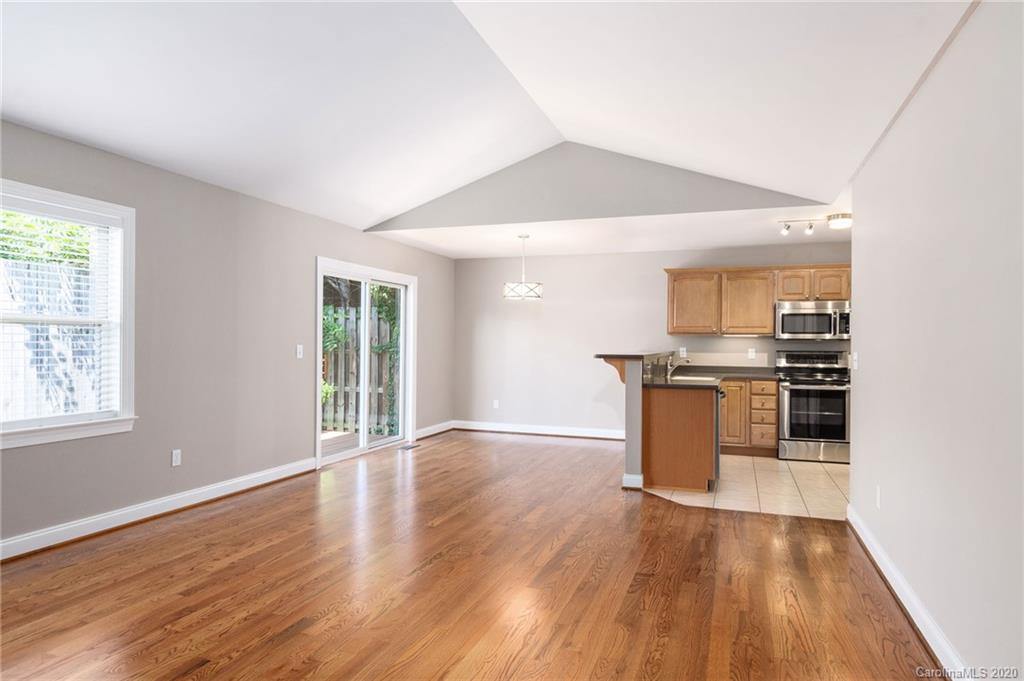 14 Woodcreek Circle Swannanoa NC 28778