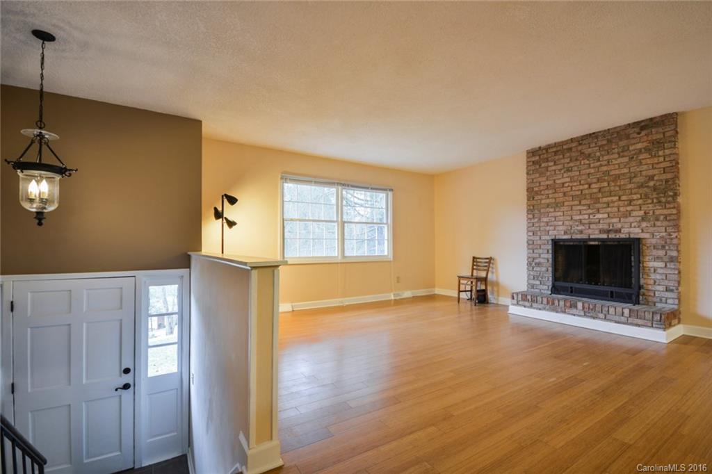 33 Brookcliff Drive Asheville NC 28804