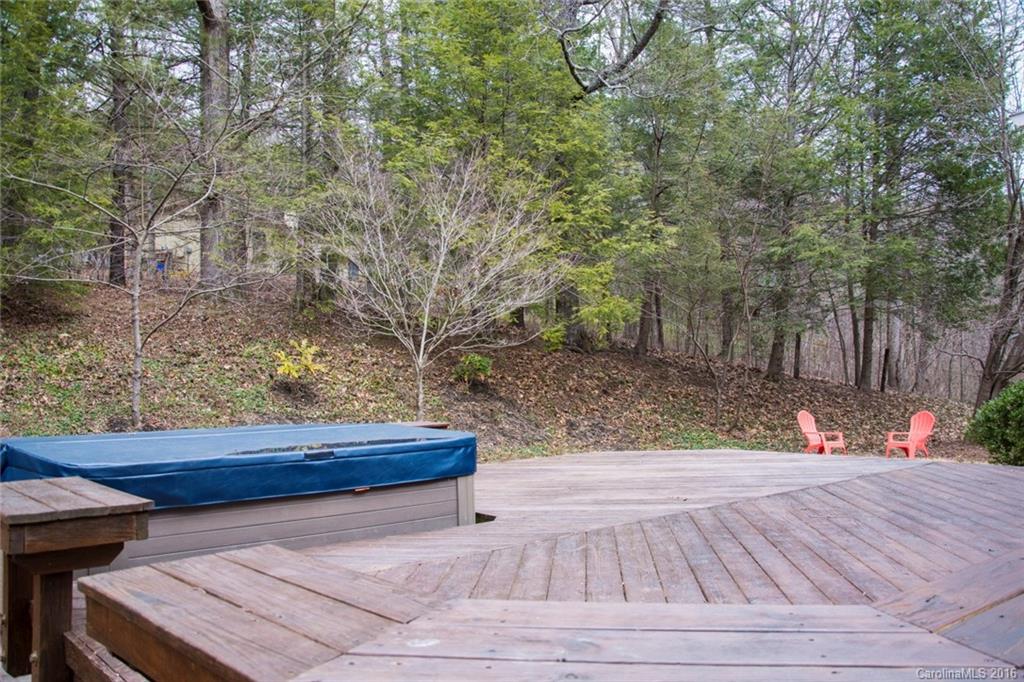 33 Brookcliff Drive Asheville NC 28804