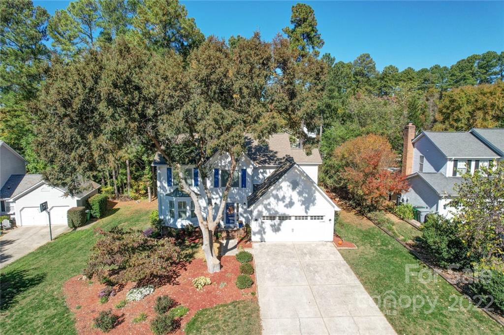 9808 Beaver Hollow Court Charlotte NC 28269