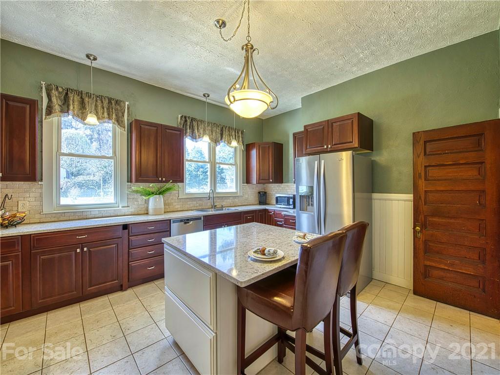 80 Hazel Street Waynesville NC 28786