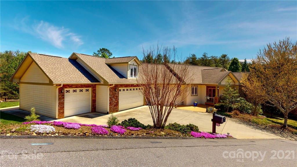 11 Fairway View Drive Weaverville NC 28787