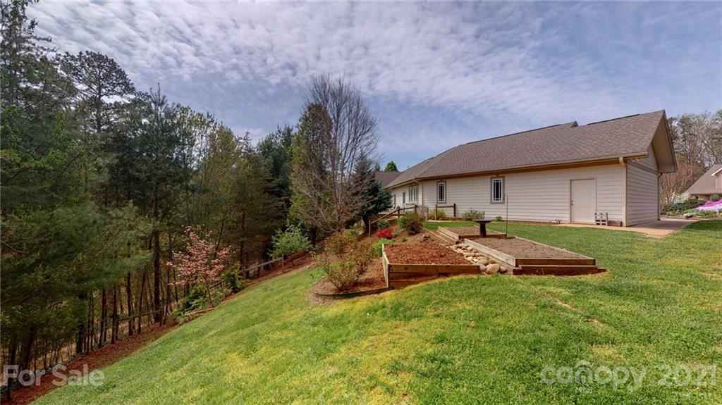 11 Fairway View Drive Weaverville NC 28787