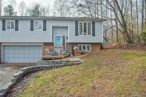 15 N Hudson Lane Fletcher NC 28732