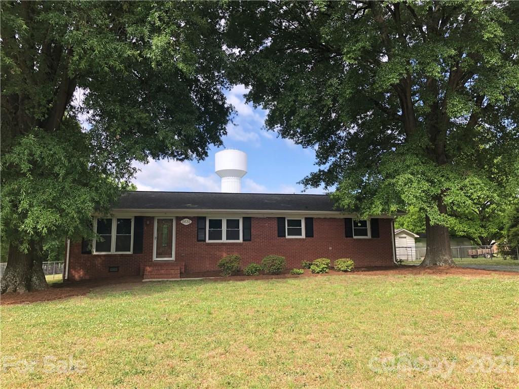 2632 Community Park Drive Matthews NC 28104