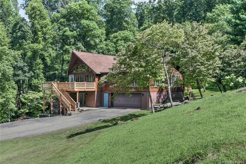 513 Wildflower Lane Burnsville NC 28714
