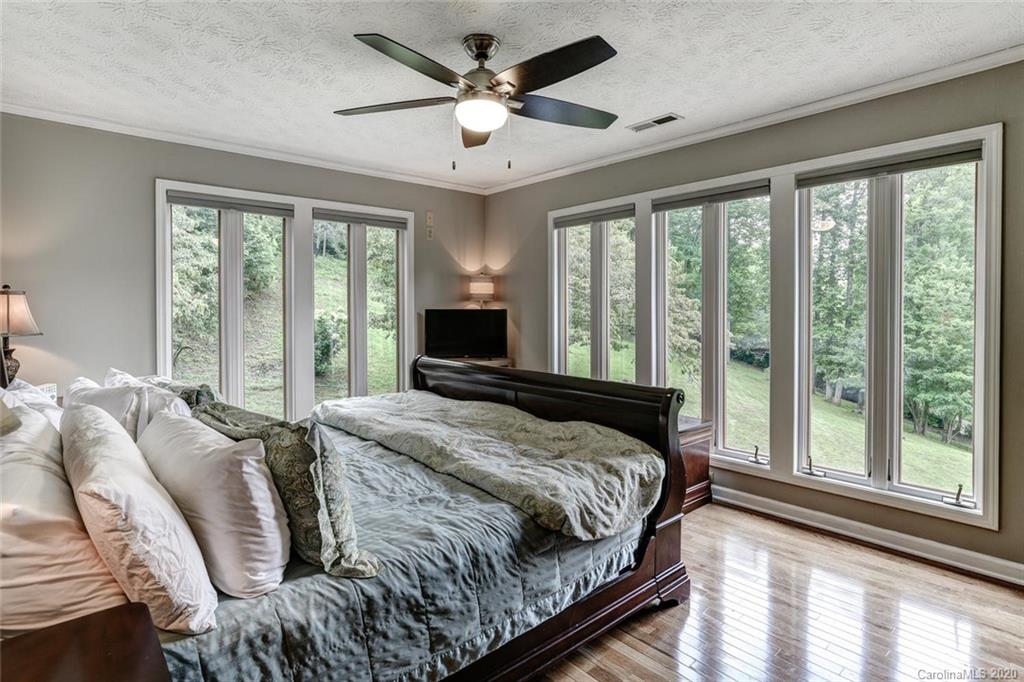 513 Wildflower Lane Burnsville NC 28714