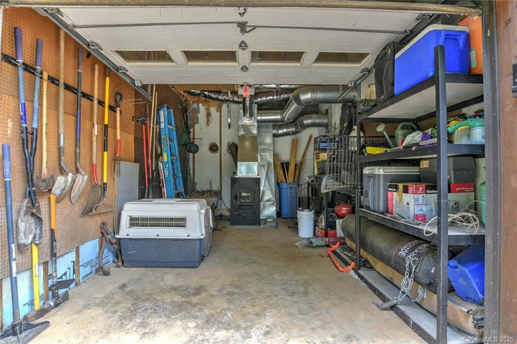 513 Wildflower Lane Burnsville NC 28714
